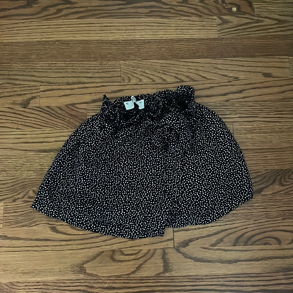 black with white polkadots flowy shorts